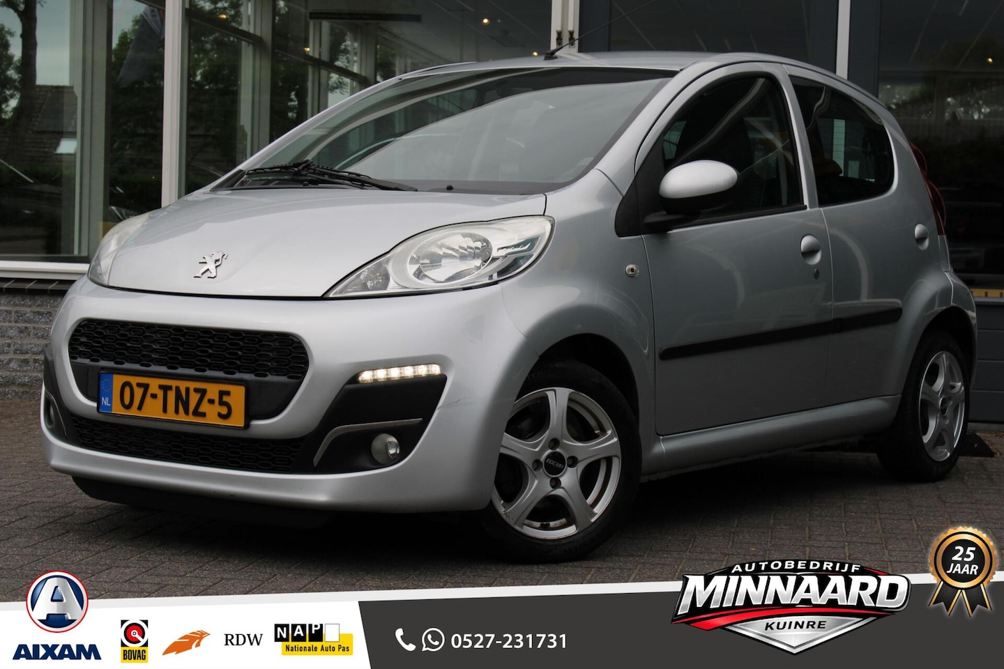 Peugeot 107 - 1.0-12V XS 1.0-12V XS - AutoWereld.nl
