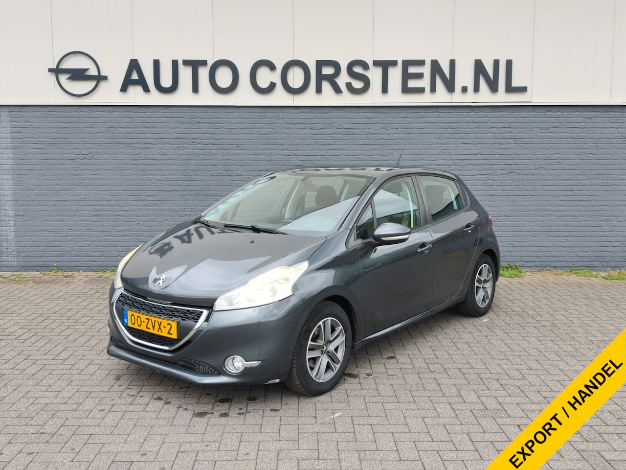 Peugeot 208 - 1.2 VTi 82PK 5Drs Trekhaak Navi Ecc Cruise Control Pdc Active Lmv Bluetooth 1.150KG Trekge - AutoWereld.nl