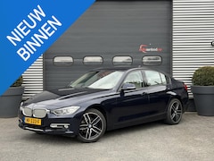 BMW 3-serie - 320i High Executive | Camera | Navigatie | Lederen Bekleding | 18 Inch Lichtmetalen Velgen