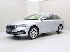Skoda Octavia Combi - 1.4 TSI PHEV 204PK DSG6 Clever Pack Premium [ TREKHAAK+STUURVERWARMING+ELEK. ACHTERKLEP+ST