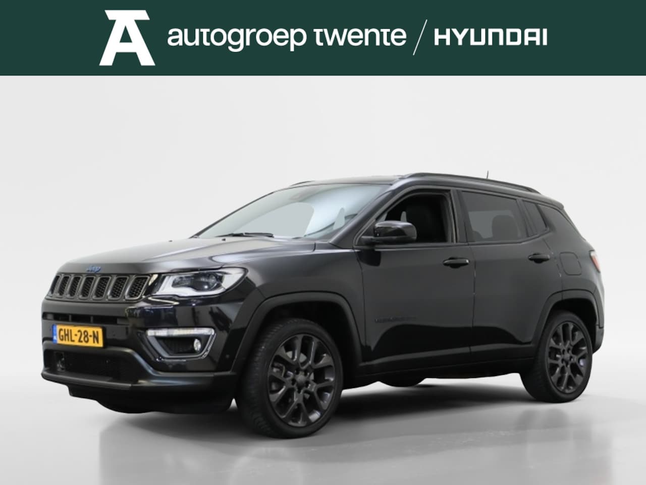Jeep Compass - 4xe 240 Plug-in Hybrid Electric Trailhawk | Afn. Trekhaak | Leder | Navigatie | - AutoWereld.nl