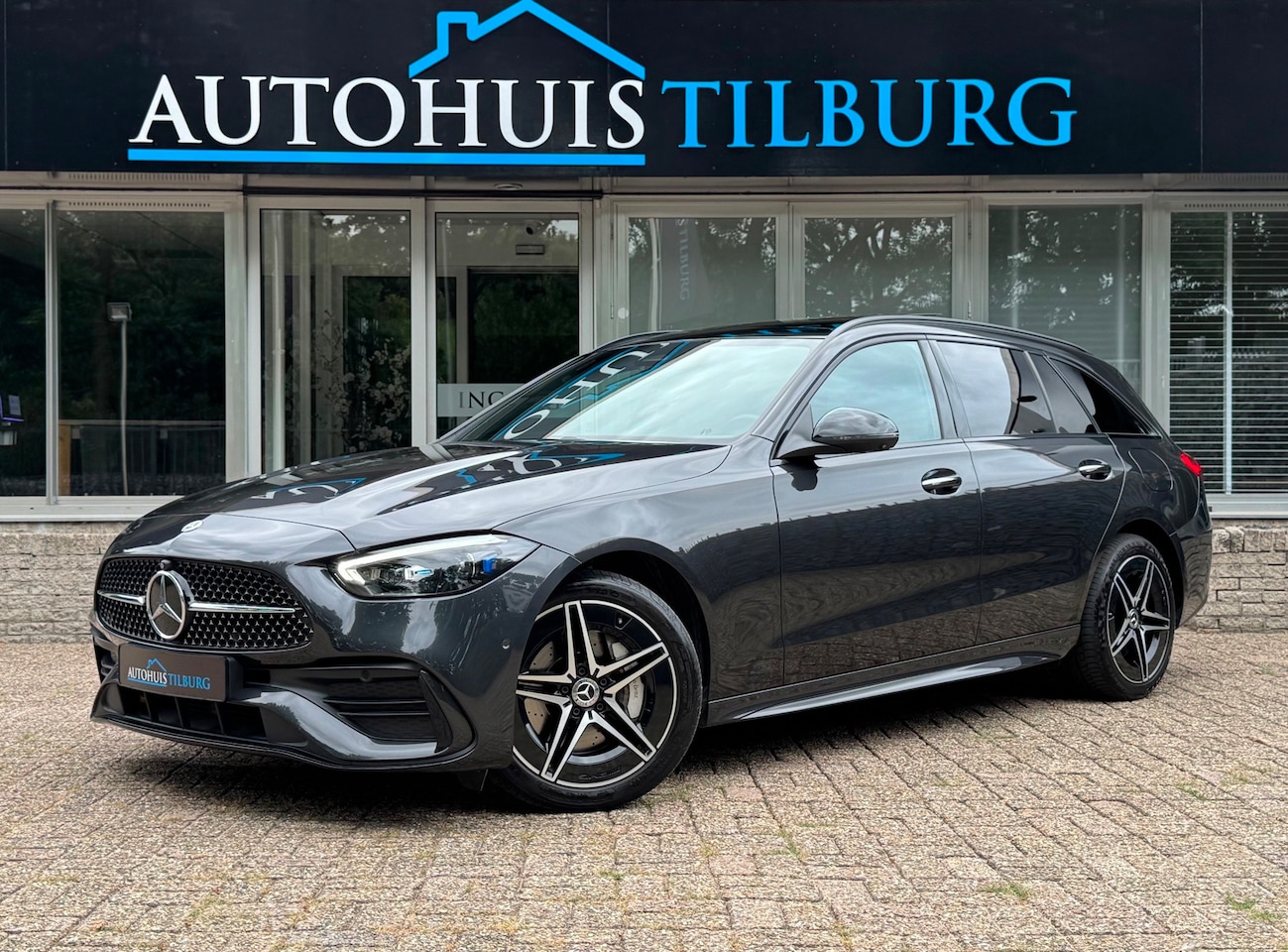 Mercedes-Benz C-klasse Estate - 300 e AMG Line Pano Trekhaak Leder 360' - AutoWereld.nl