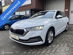 Skoda Octavia Combi - 1.0 TSI Business Edition NAVI*CAMERA*PDC
