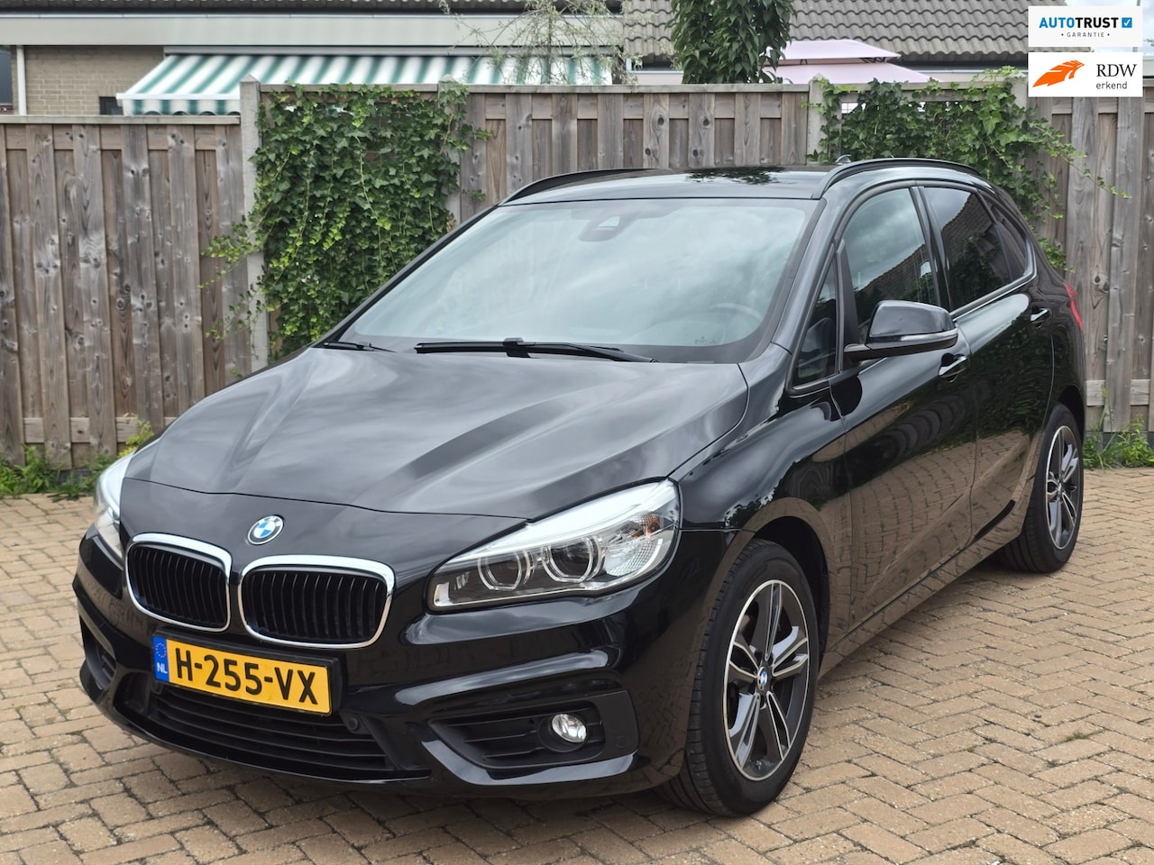 BMW 2-serie Active Tourer - 218i Executive 218i Executive - AutoWereld.nl