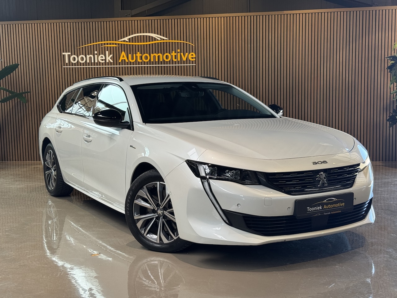 Peugeot 508 SW - 1.6 Plugin Hybride 225 PK Allure Navigatie Cruise Control Climate LMV Sportstoelen - AutoWereld.nl