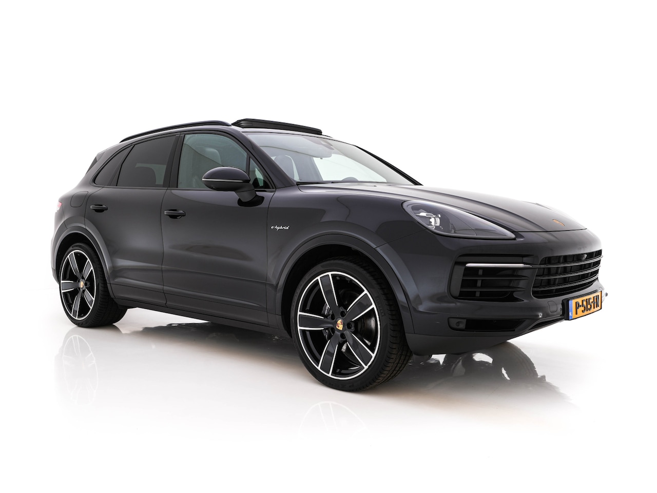 Porsche Cayenne - 3.0 E-Hybrid (Plug-in) {SoH-100%} (INCL.BTW) *PANO | LEATHER | FULL-LED | SPORT-CHRONO | M - AutoWereld.nl