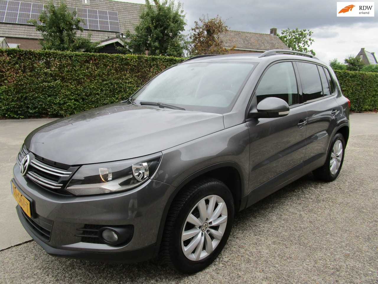 Volkswagen Tiguan - 2.0 TSI 4 motion automaat clima navi lm - AutoWereld.nl