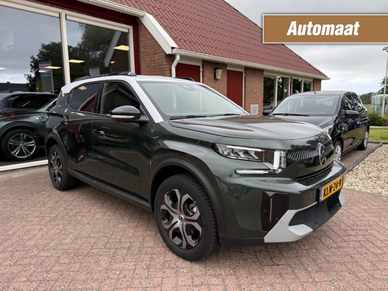 Citroën C3 Aircross - 1.2 HYBIRD 145PK PLUS AUTOMAAT! Camera/Two-Tone/Cruise - AutoWereld.nl