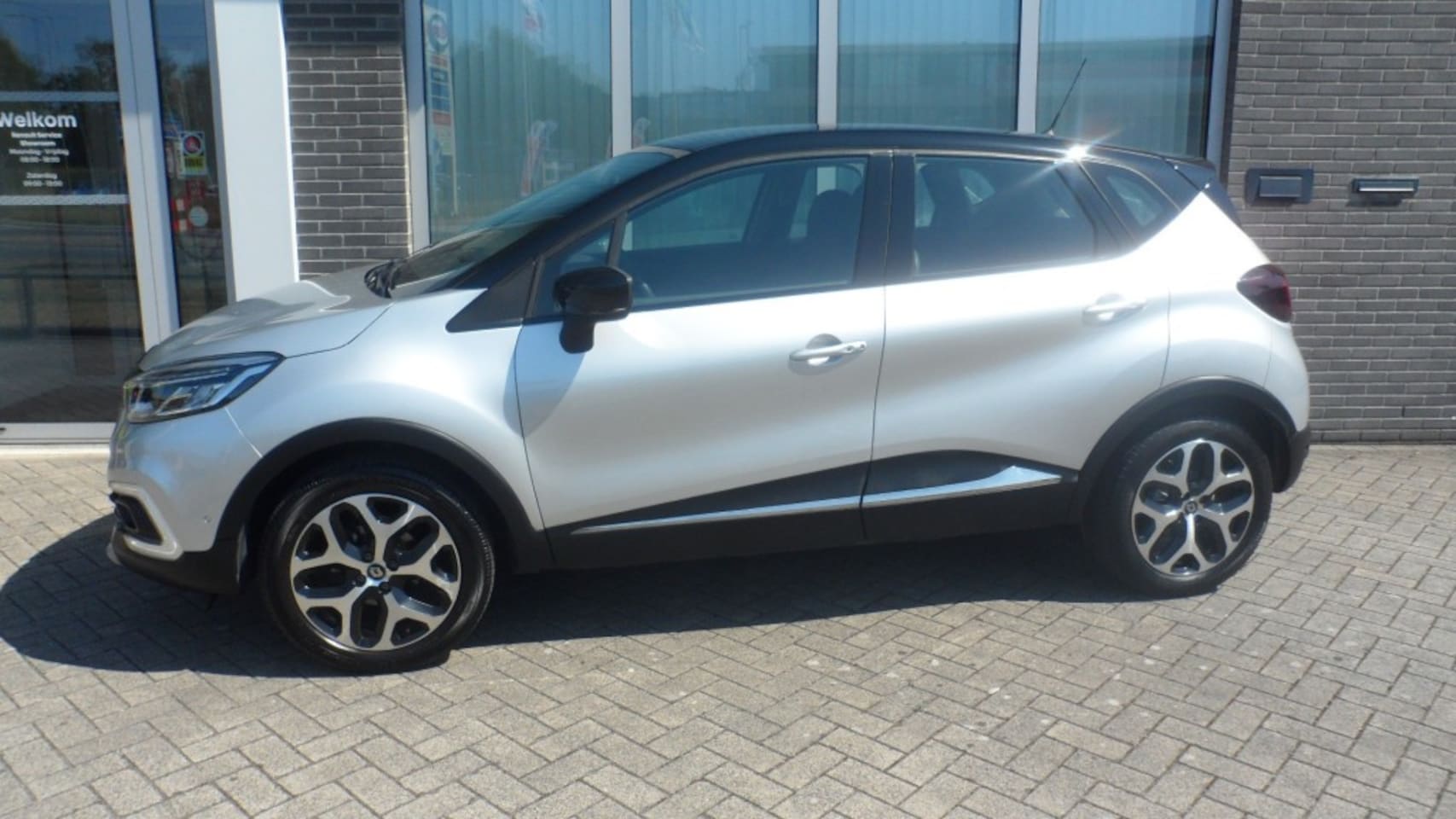Renault Captur - 0.9 TCE INTENS / Trekhaak - AutoWereld.nl