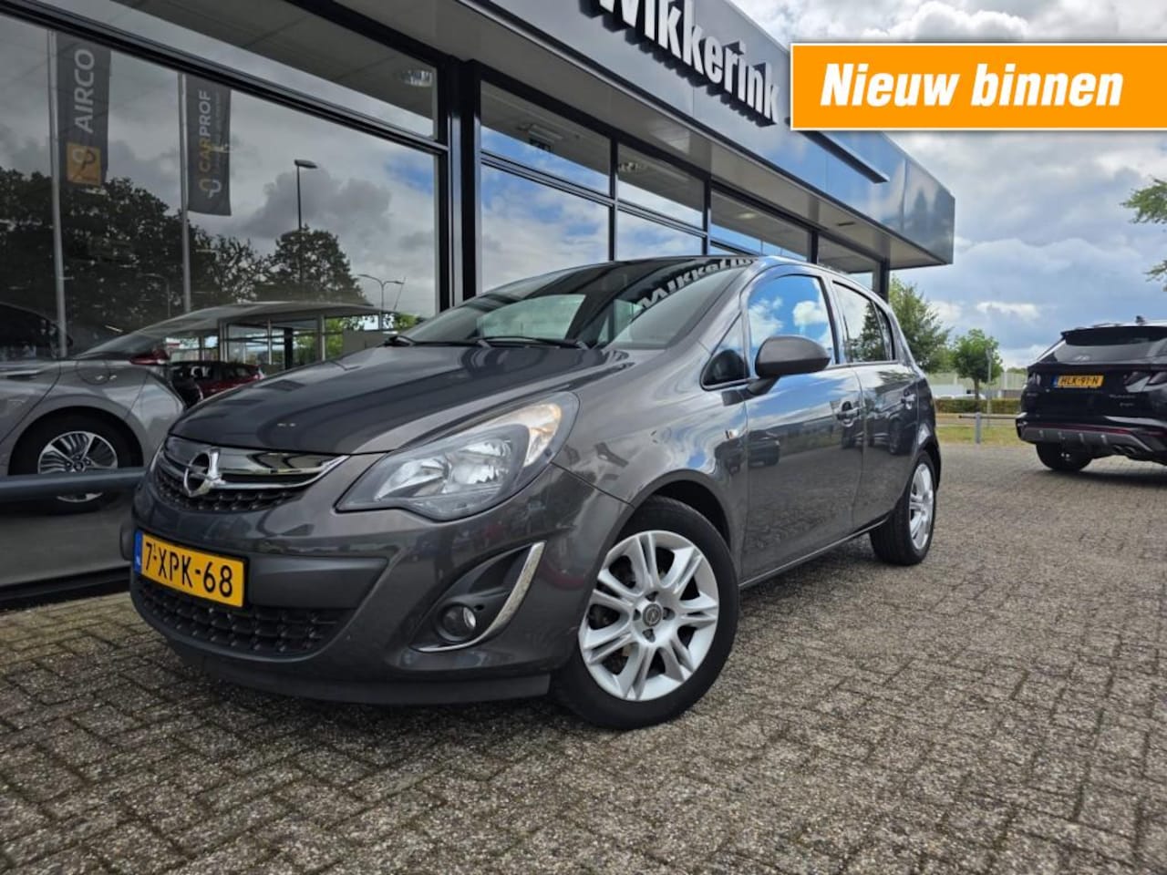 Opel Corsa - 1.4 16-V BLITZ NAVI/CLIMA/CRUISE/TREKHAAK - AutoWereld.nl