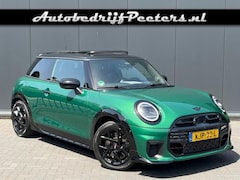 MINI Cooper S - 2.0 JCW Pano ACC HUD Camera H/K JCW-stoel incl. memory+massage