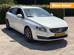 Volvo V60 - 2.4 D5 Twin Engine Hybrid Leder Navi Xenon
