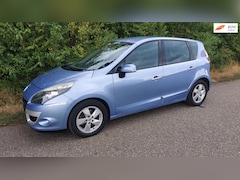 Renault Scénic - 2.0 Dynamique
