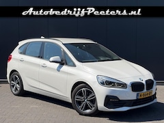 BMW 2-serie Active Tourer - 218i Automaat Leder LED Navi Cruise PDC e.Klep