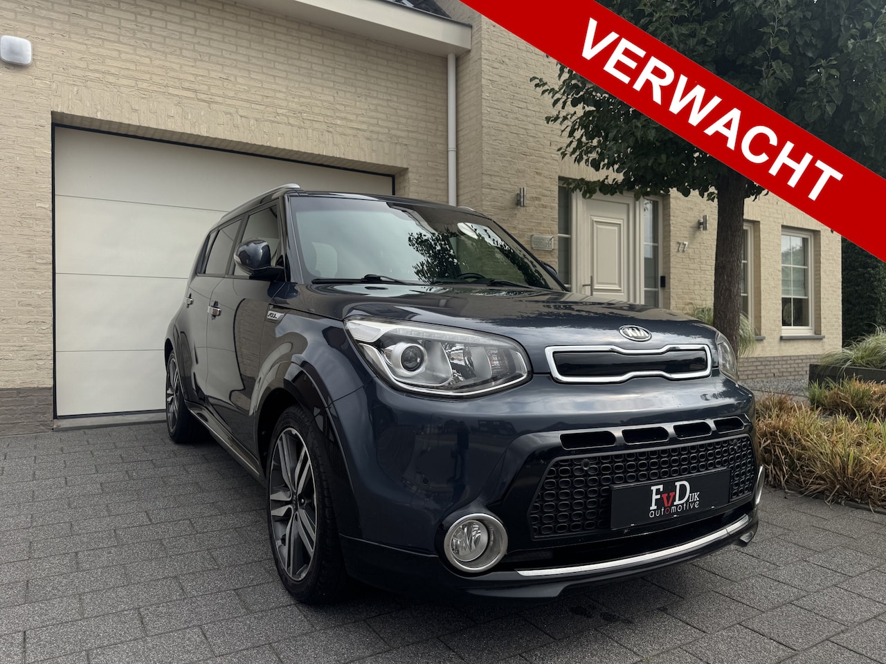 Kia Soul - 1.6 132pk X-clusive Navi Clima Camera Keyless DAB 18" Pdc - AutoWereld.nl
