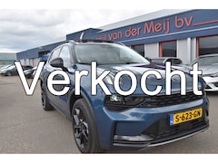 Lynk & Co 01 - 1.5 , PANORAMADAK , RONDOM CAMERA , PDC V+A , LED KOPL ,