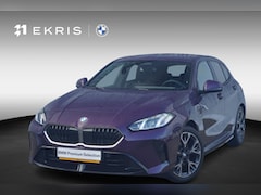BMW 1-serie - 5-deurs 120 | M Sportpakket | Achteruitrijcamera | Driving Assistant | Stoel & Stuurverwar