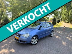Volkswagen Polo - 1.4-16V Comfortline | Cruise | Airco | Sport