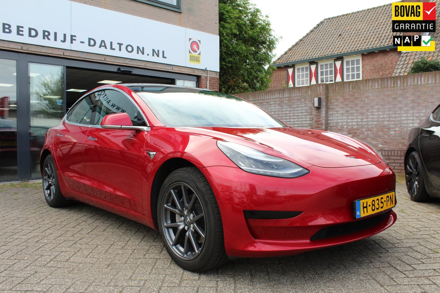 Tesla Model 3 - RWD Plus 60 kWh AUTOPILOT / PANODAK / LEER - AutoWereld.nl