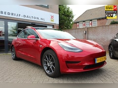 Tesla Model 3 - RWD Plus 60 kWh AUTOPILOT / PANODAK / LEER
