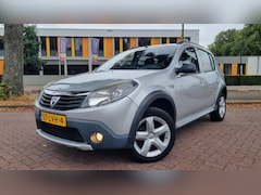 Dacia Sandero Stepway - 1.6 MPI Airco Nieuwe APK
