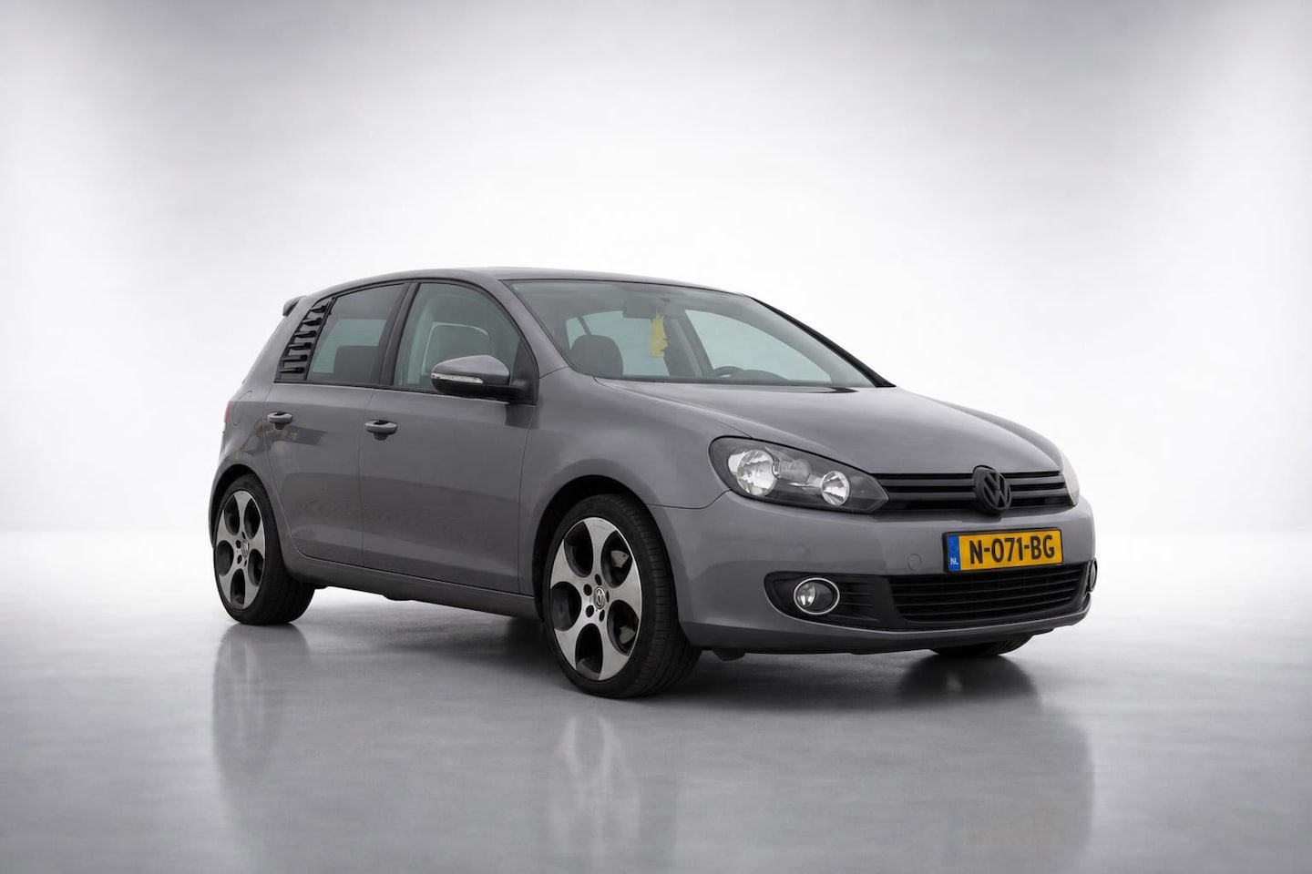 Volkswagen Golf - 1.2 TSI Trendline BlueMotion|carplay|clima|nieuwe apk - AutoWereld.nl