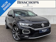 Volkswagen T-Roc - 2.0 TSI 4Motion Sport (Pano|Trekhaak|Hi-Fi|Carplay||ACC|Automatisch inparkeren)