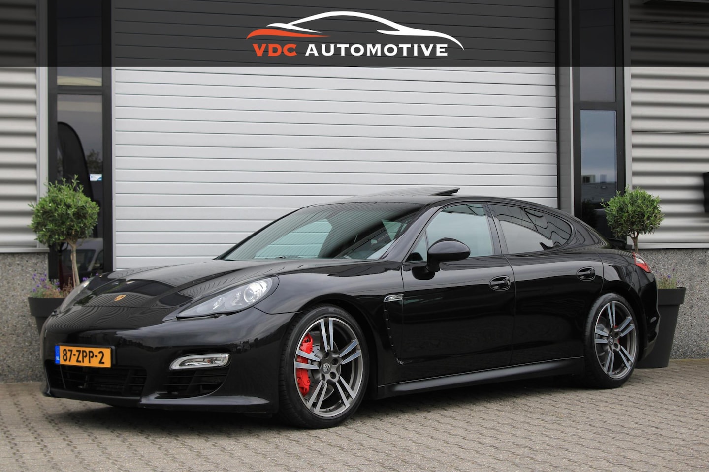 Porsche Panamera - 4.8 GTS Schuifdak | Camera | Navi | Stoelverwarming | 430 PK | Volledig Onderhouden - AutoWereld.nl