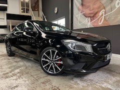 Mercedes-Benz CLA-Klasse - 180 BlueEFF. Edition Prestige, camera, pdc,