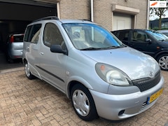 Toyota Yaris Verso - 1.3-16V VVT-i Sol AUTOMAAT AIRCO