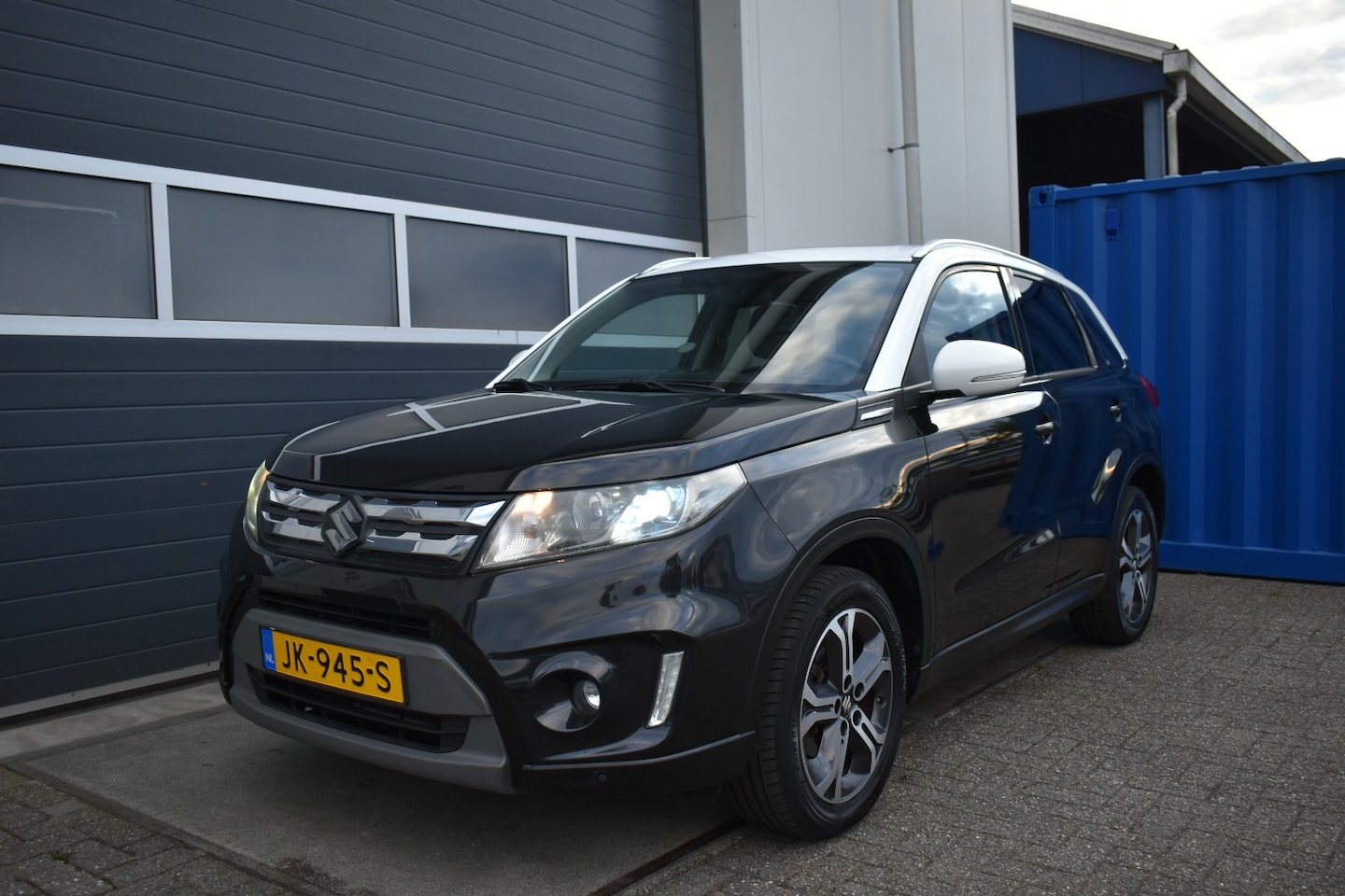 Suzuki Vitara - 1.6 High Executive 1.6 High Executive - AutoWereld.nl