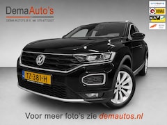 Volkswagen T-Roc - 1.0 TSI Sport V-COCKPIT/NAVI/CAM/DAB/CARPLAY/ECC/PDC/CRUISE///