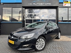 Opel Astra - 1.4 Turbo Design Edition navi leder Cruise R camera led Trekhaak Geheel dealer onderhouden