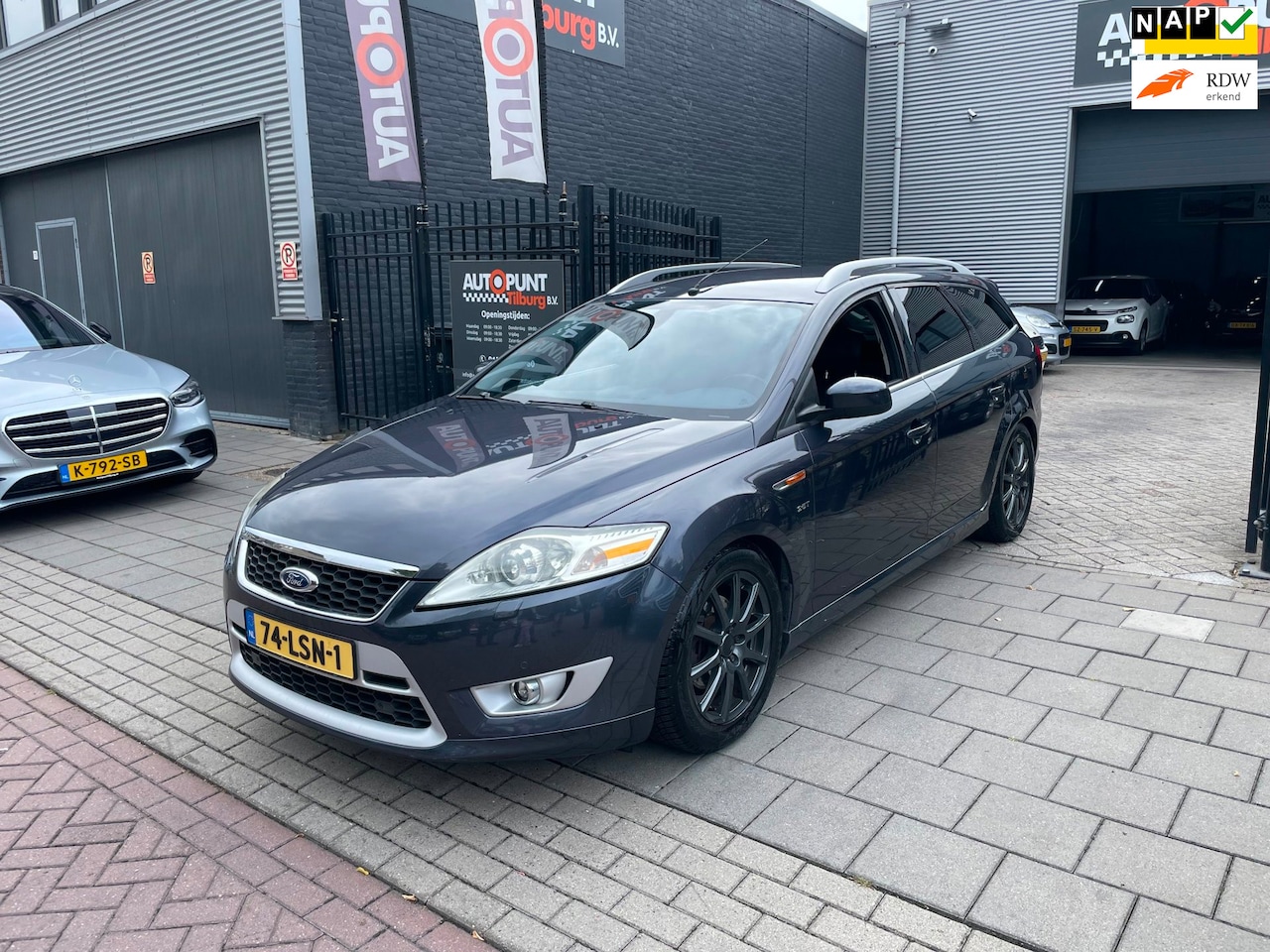 Ford Mondeo Wagon - 2.5-20V Titanium Trekhaak Airco PDC NAP APK - AutoWereld.nl