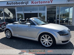 Audi TT Roadster - 1.8 5V Turbo Zeer nette auto, distributie VV, Plus grote beurt, rekeningen aanw