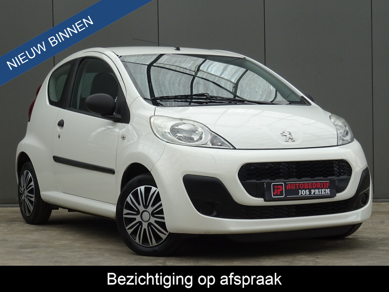 Peugeot 107 - 1.0 Access Accent * CARPLAY * AIRCO !! - AutoWereld.nl