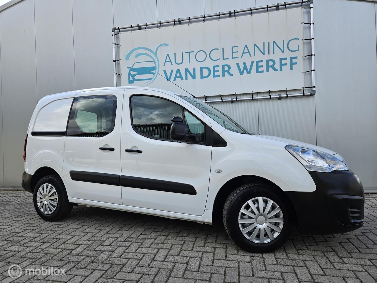Citroën Berlingo - bestel 1.6 BlueHDI 100 Club S&S - AutoWereld.nl
