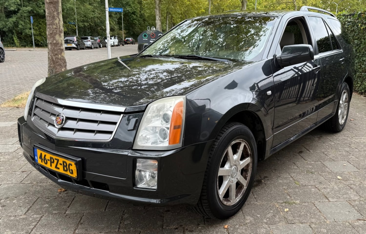 Cadillac SRX - 3.6 Sport Luxury Airco leder Pano Trekhaak Parkeersensoren - AutoWereld.nl