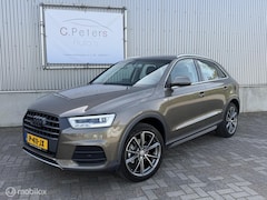 Audi Q3 - 1.4 TFSI CoD Pro Line 2015 / S-Line / Trekhaak / Camera / Navigatie / Keyless / 19” / NAP