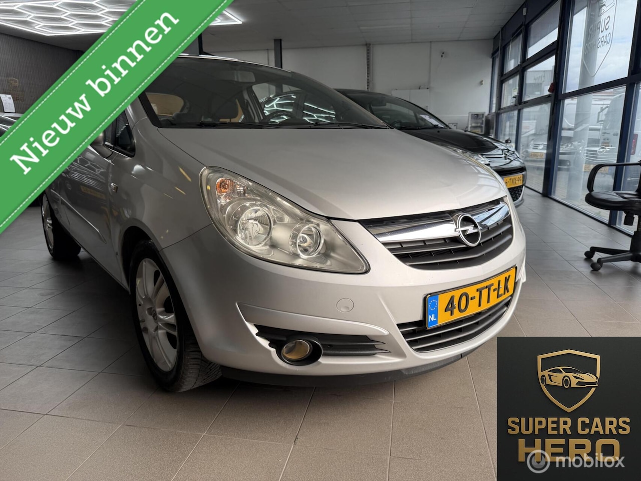 Opel Corsa - 1.2-16V Cosmo 1.2-16V Cosmo - AutoWereld.nl