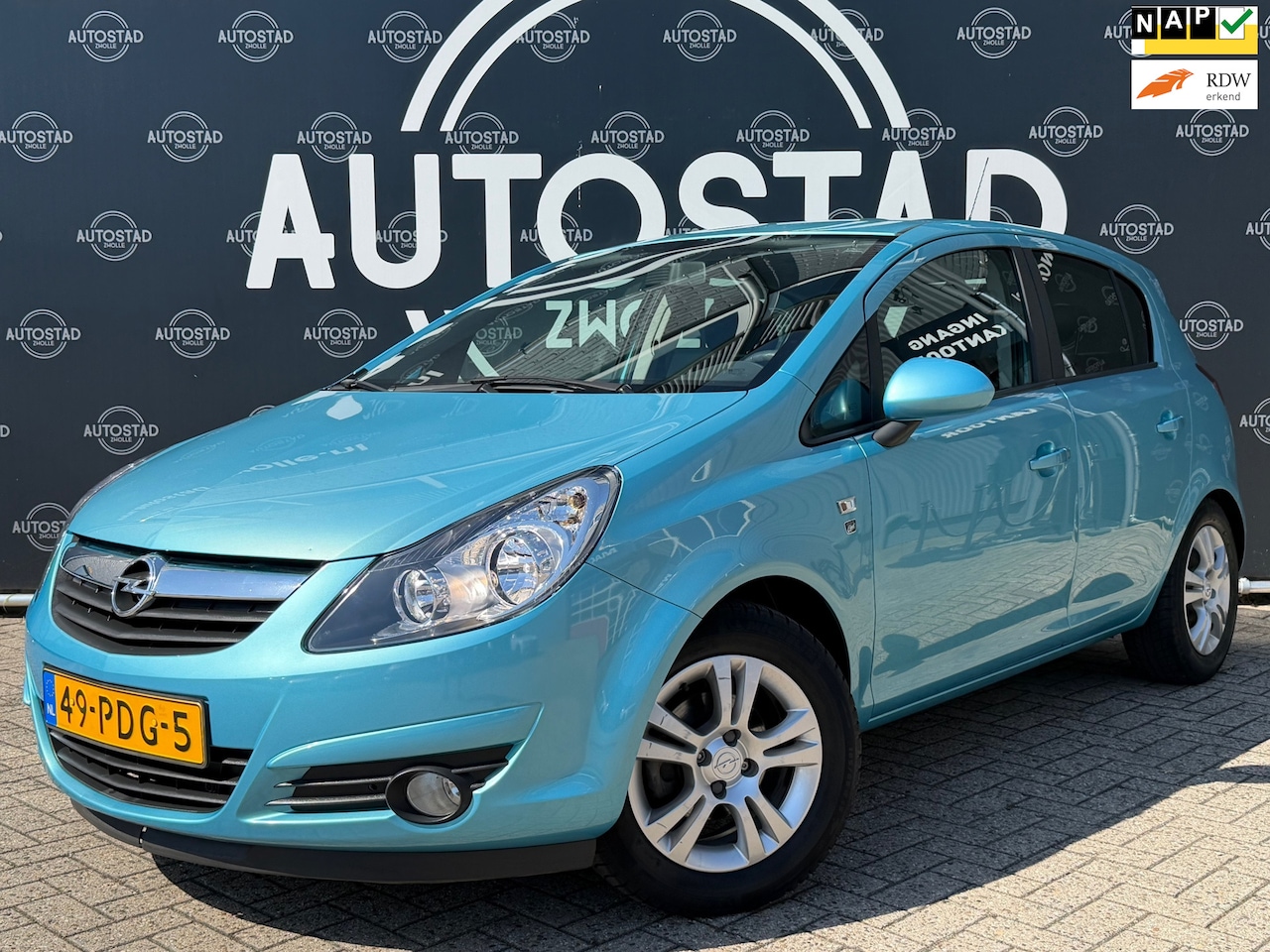 Opel Corsa - 1.3 CDTi EcoFlex S/S Cosmo NL-Auto / 1ste Eigenaar / NAP / APK / Airco - AutoWereld.nl