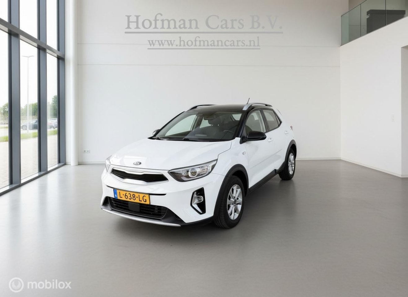 Kia Stonic - 1.0 T-GDi MHEV DynamicLine | 48.706 km | Camera | Navi | CarPlay - AutoWereld.nl