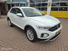 Volkswagen T-Roc - 1.5 TSI Life 75 Edition