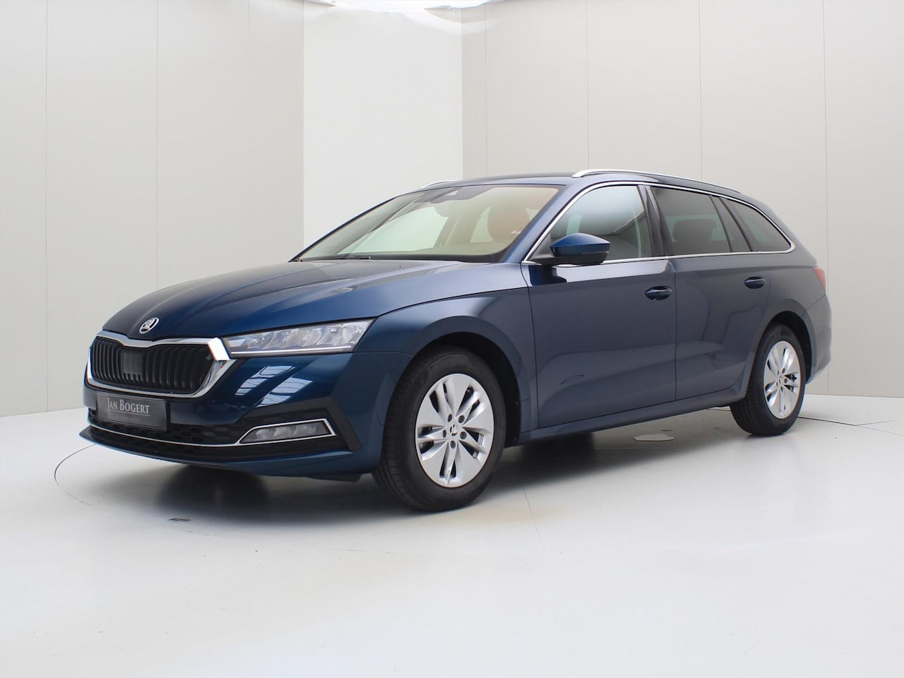 Skoda Octavia Combi - 1.0 TSI eTec 110PK DSG7 [ ACC+STOELVERWARMING+NAVI+CLIMATE+TRAVEL ASSIST+PDC ] - AutoWereld.nl