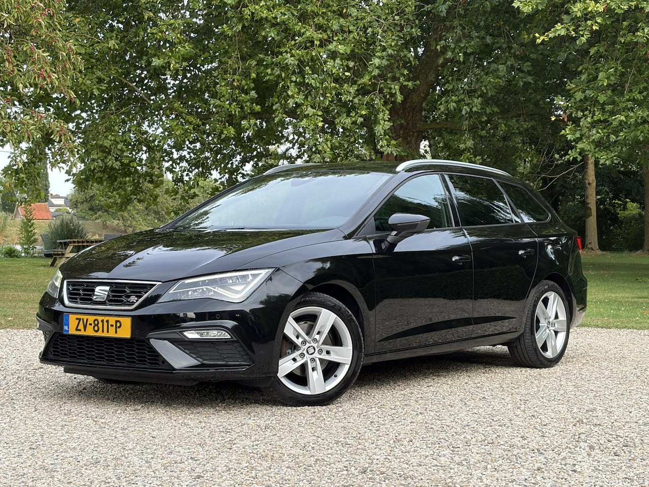 SEAT Leon ST - 1.5 TSI FR Business Intense 1.5 TSI FR Business Intense, Automaat - AutoWereld.nl
