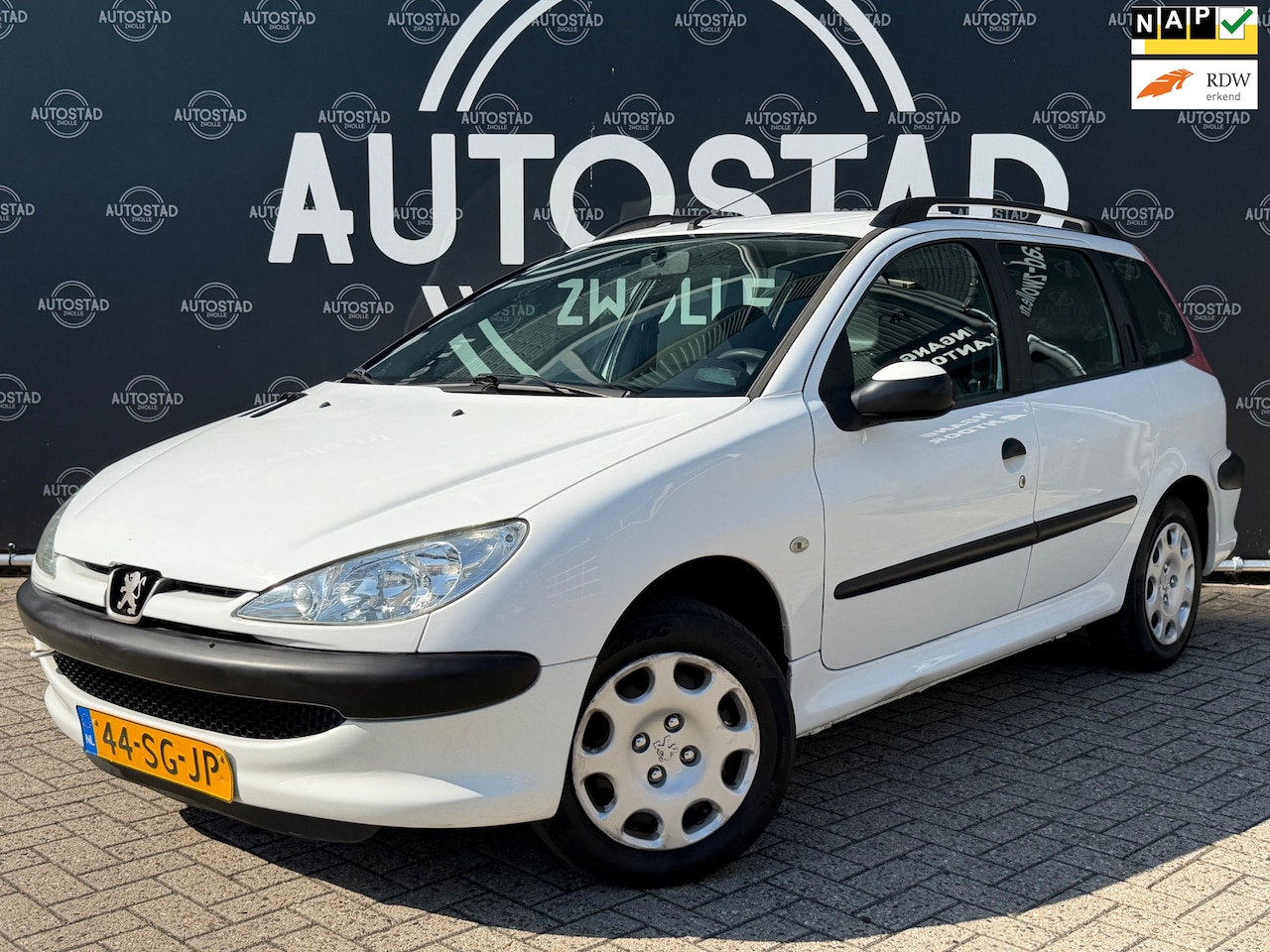 Peugeot 206 SW - 1.4 One-line NL-Auto / APK / NAP / - AutoWereld.nl