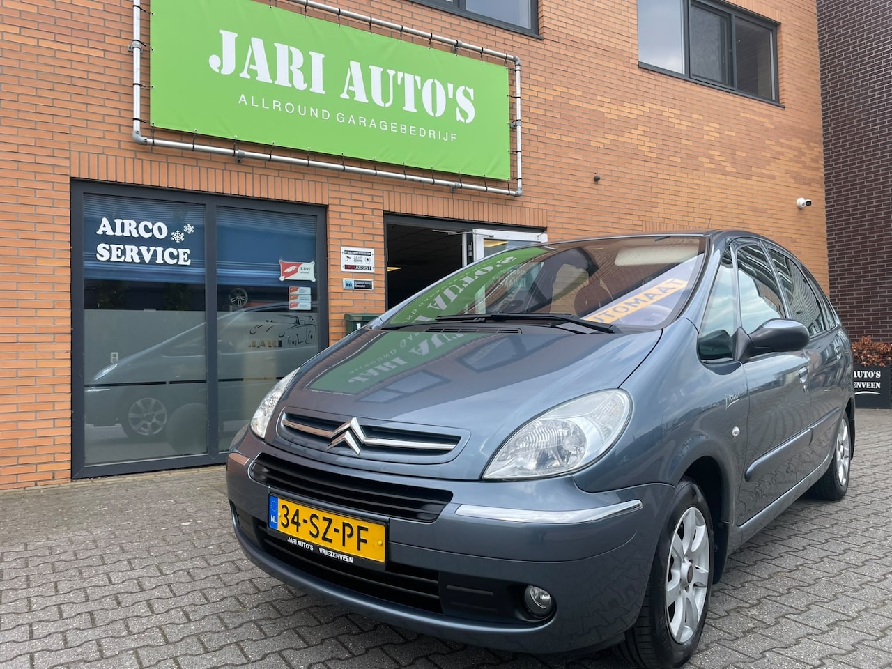 Citroën Xsara Picasso - 2.0i-16V Caractère Automaat , weinig km - AutoWereld.nl