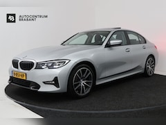 BMW 3-serie - 320i Executive Edition (PANORAMADAK, SFEERVERLICHTING, PDC, DEALER ONDERHOUDEN)