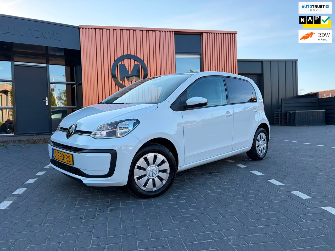 Volkswagen Up! - 1.0 BMT move up! Cruis/PDC/Clima - AutoWereld.nl