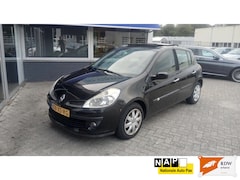 Renault Clio - 1.2 TCE Dynamique / PANORAMA